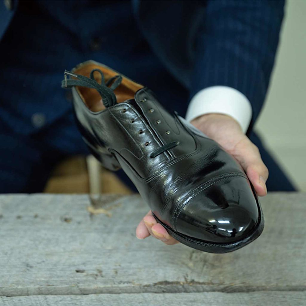 新品 DOUCAL'S キャップトゥ オックスフォードシューズ 革靴 ポリッシュ
